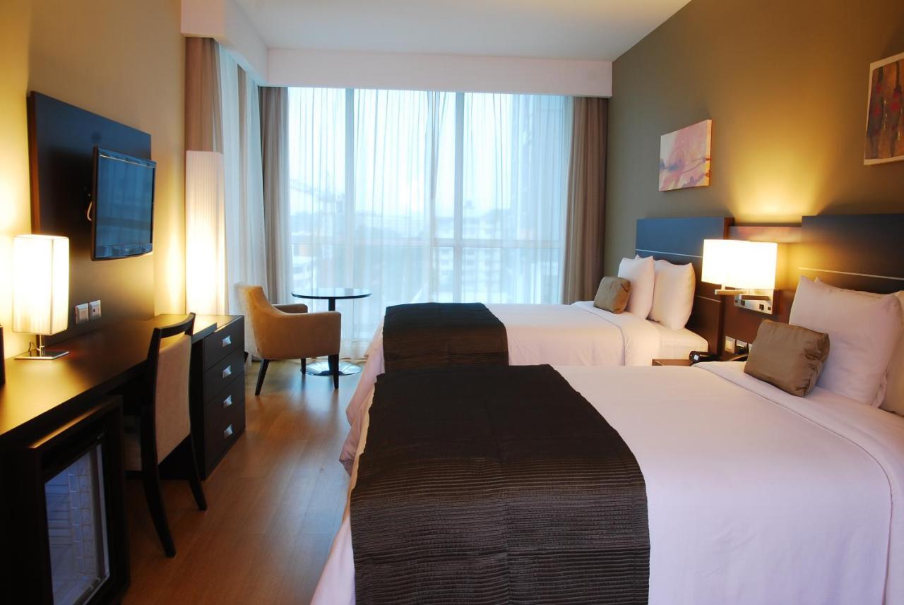 Tryp By Wyndham Panama Centro Hotel Стая снимка